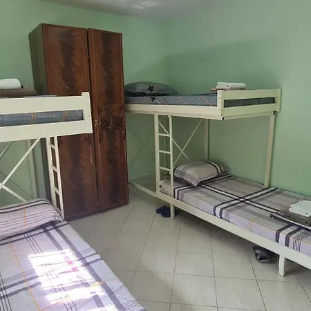 Auberge de jeunesse Mama Biko *